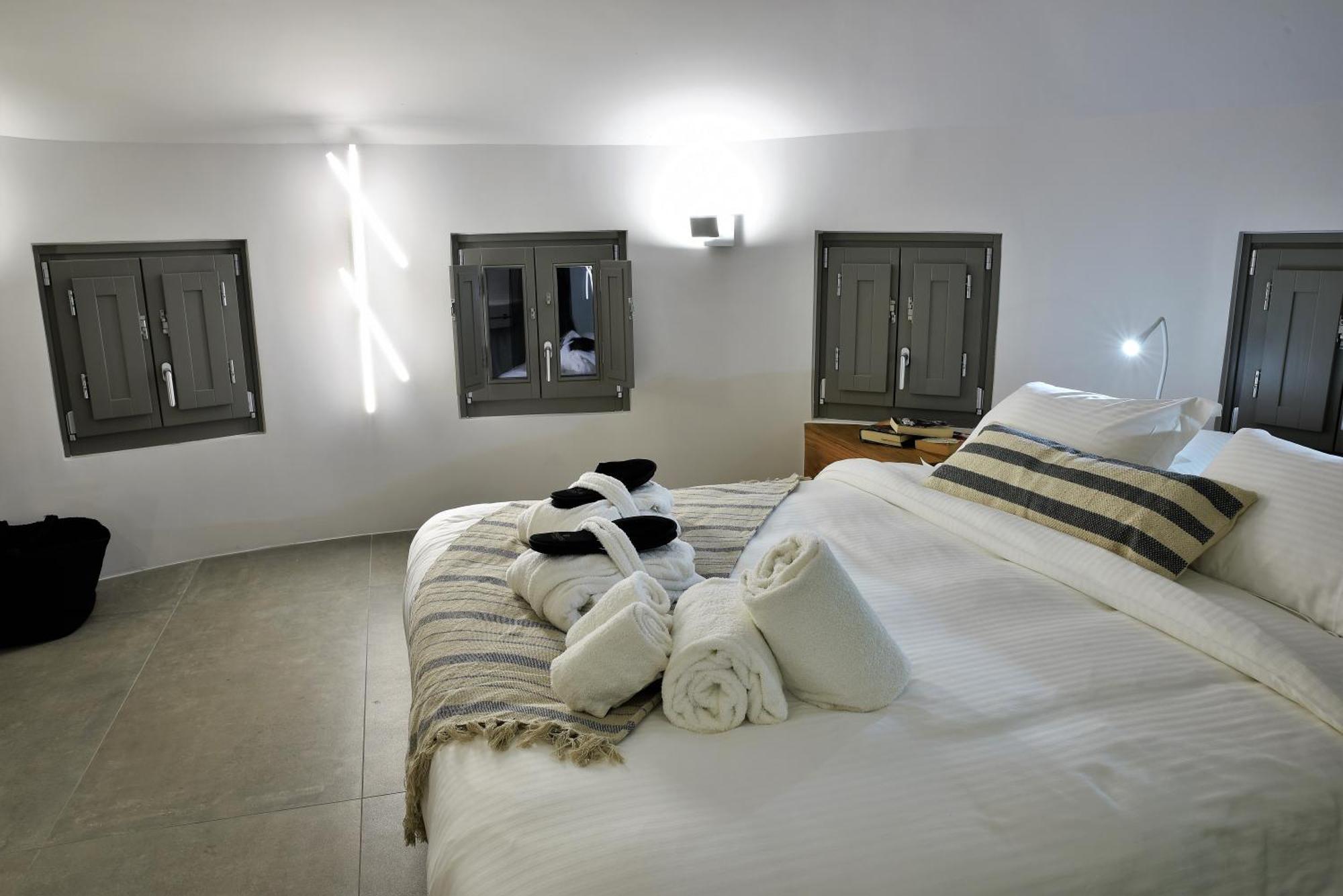 Horizon Mills Hotel Imerovigli  Exterior photo